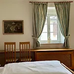 Mitter Inn *