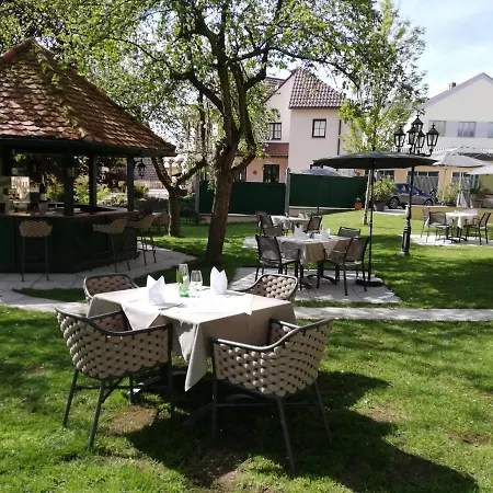 Mitter Inn *